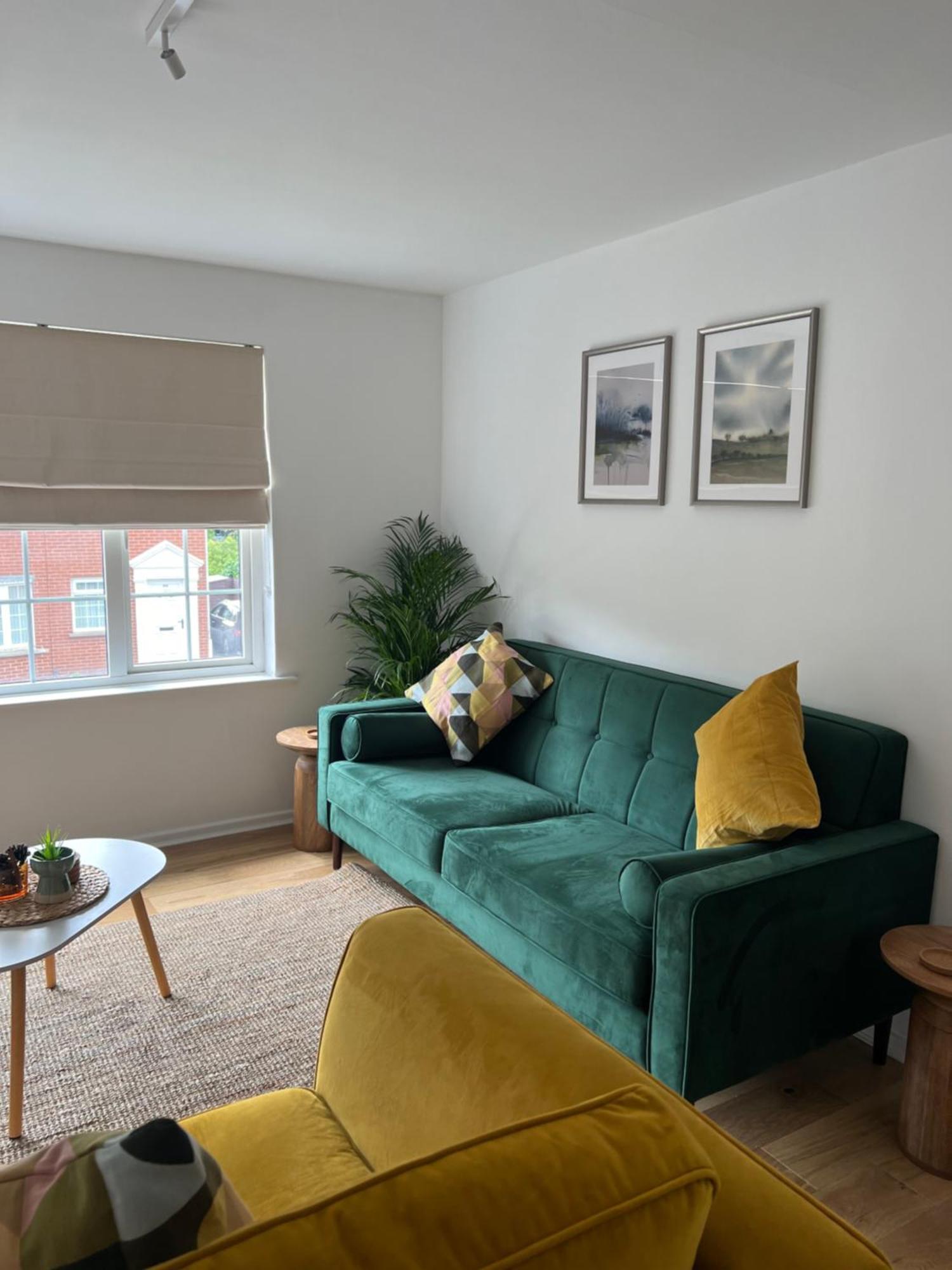 Holywood Halt Apartment *